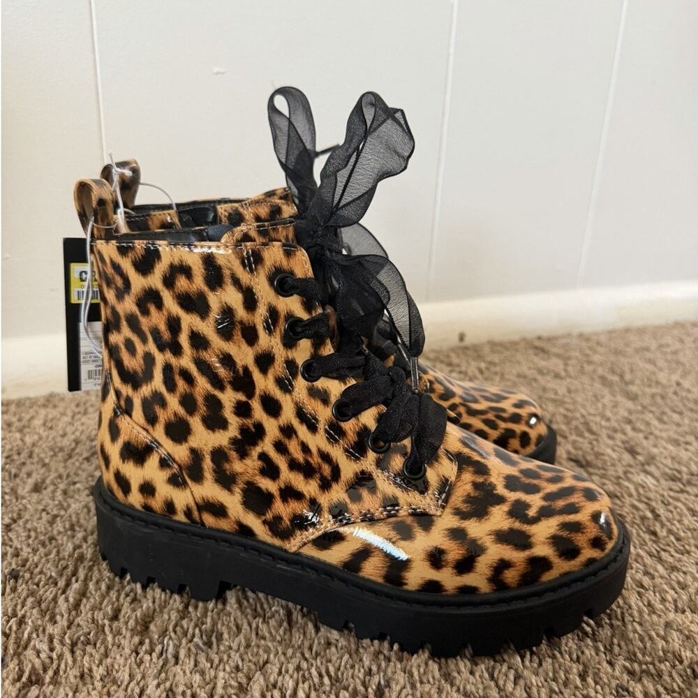 Girls Size 3 Leopard Print Combat Boots Black Ribbon Lace Up Side Zip Lug Sole